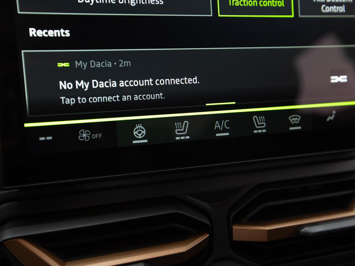 dacia-duster-2025-hibrido-a-gasolina-1598cc