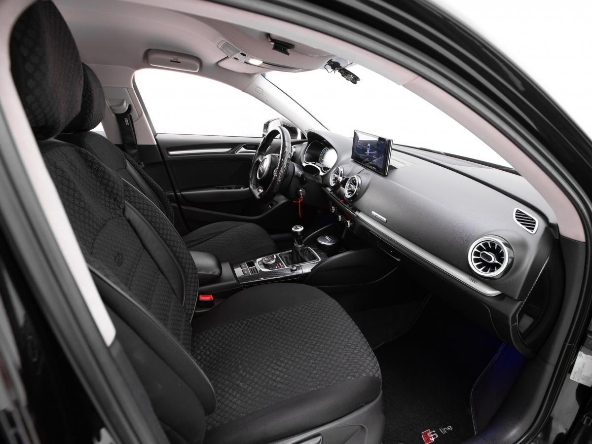 audi-a3-limousine-2015-diesel-1598cc