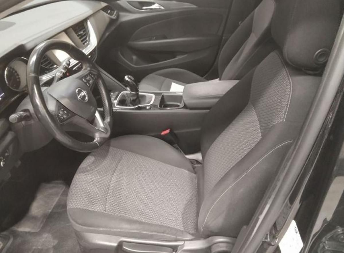 opel-insignia-sports-tourer-2017-diesel-1598cc