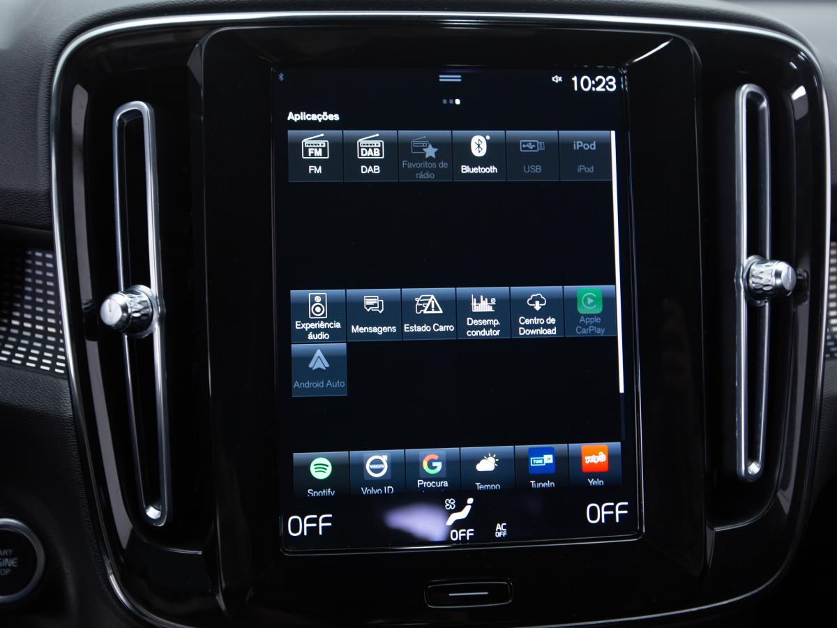 volvo-xc40-2022-hibrido-a-gasolina-1477cc