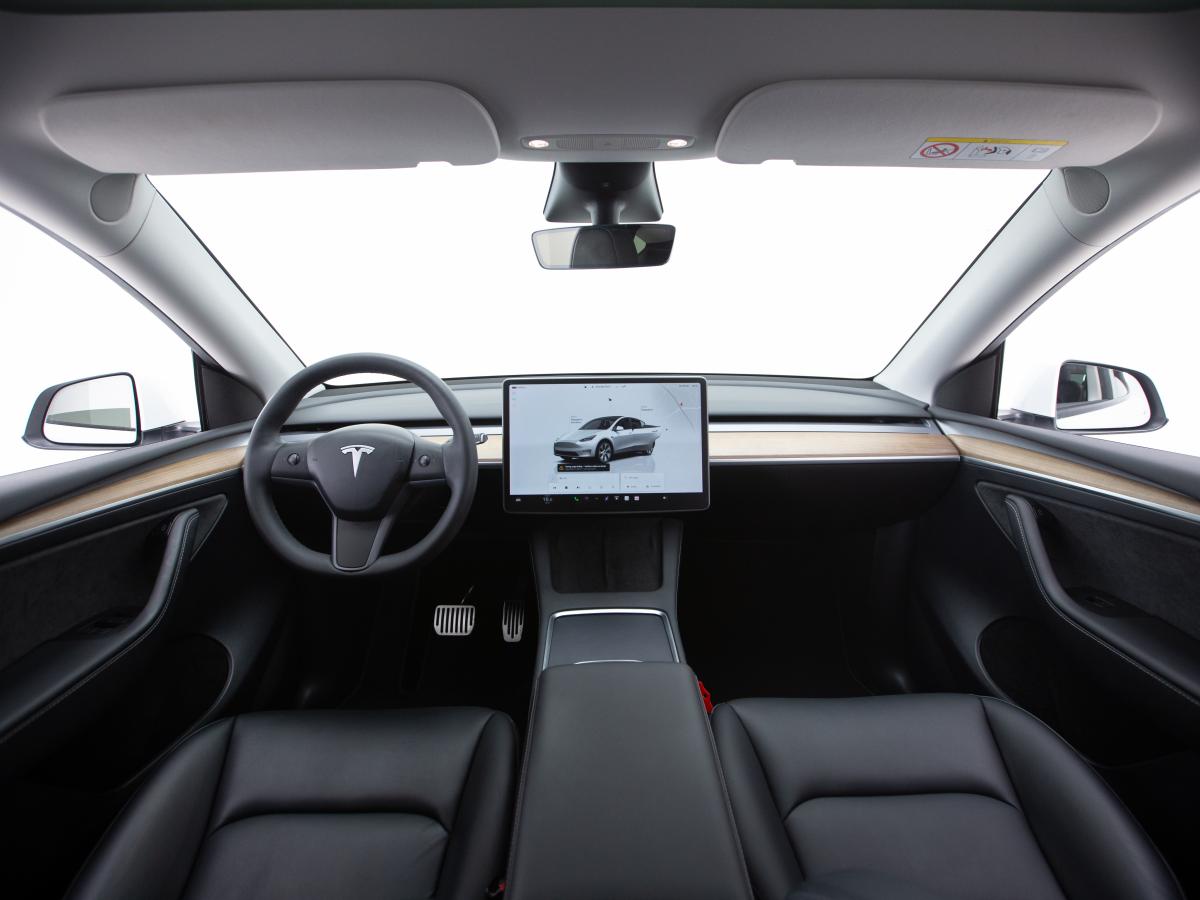 tesla-model-y-2023-eletrico-0cc