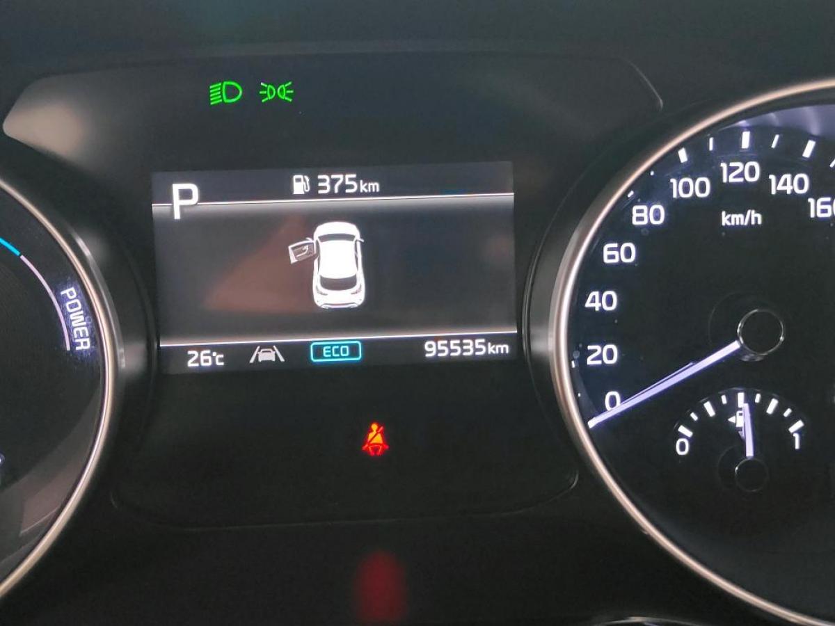 kia-xceed-2024-hibrido-a-gasolina-1580cc