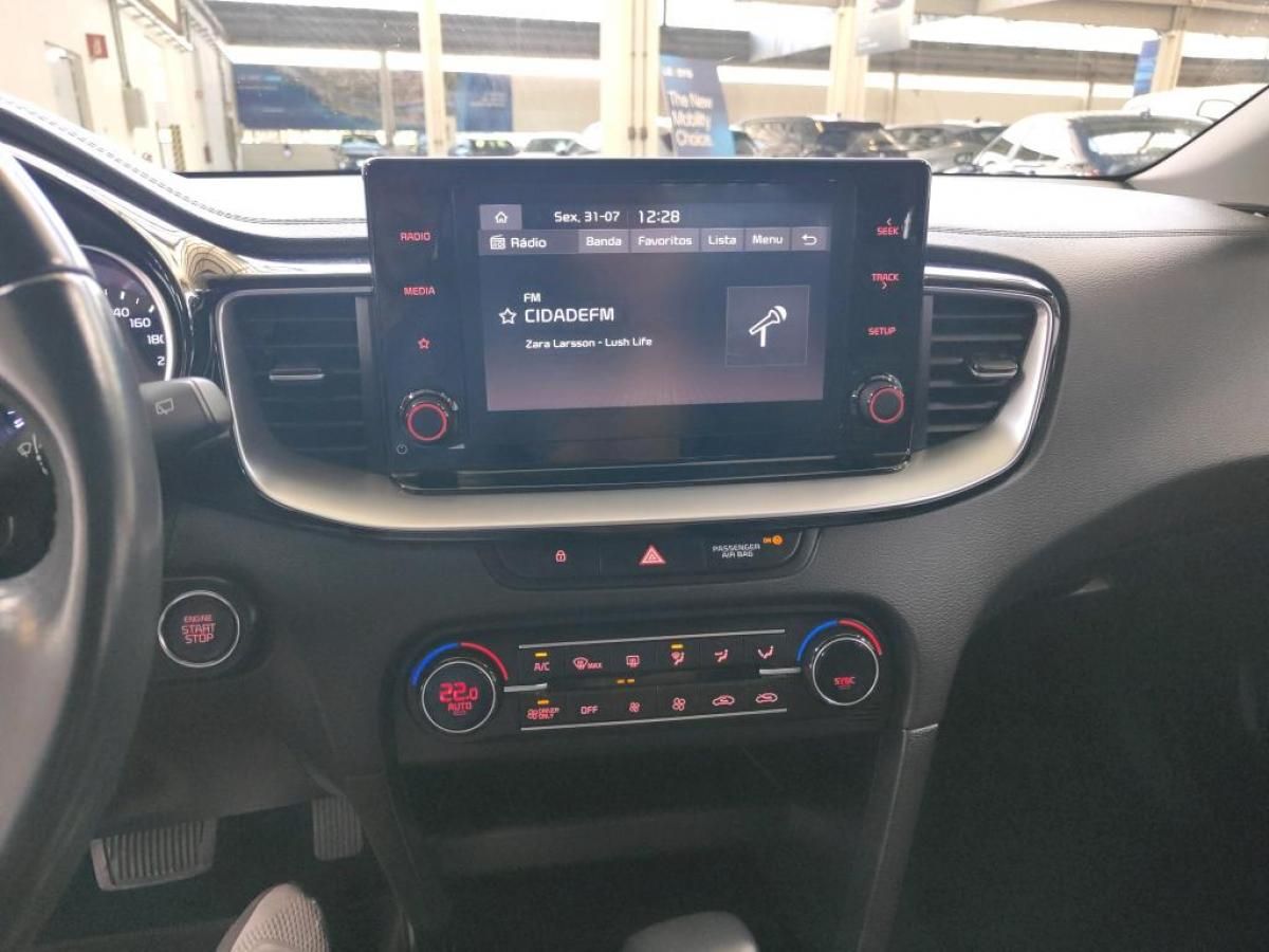kia-xceed-2024-hibrido-a-gasolina-1580cc