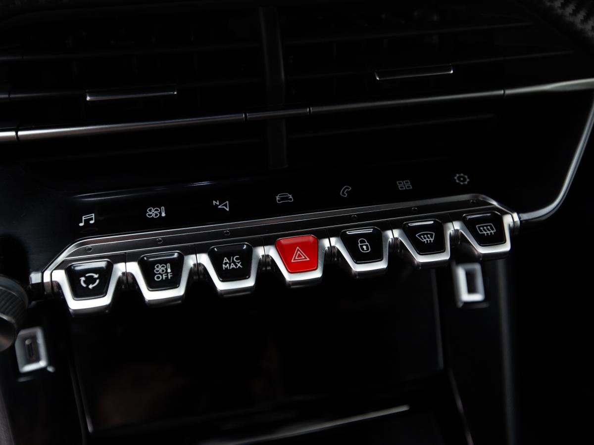 peugeot-2008-2022-diesel-1499cc