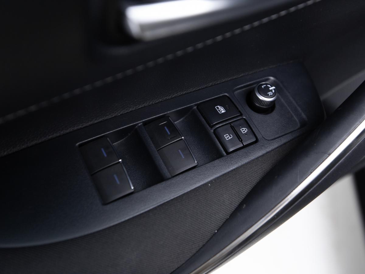 toyota-corolla-sw-2021-gasolina-1197cc