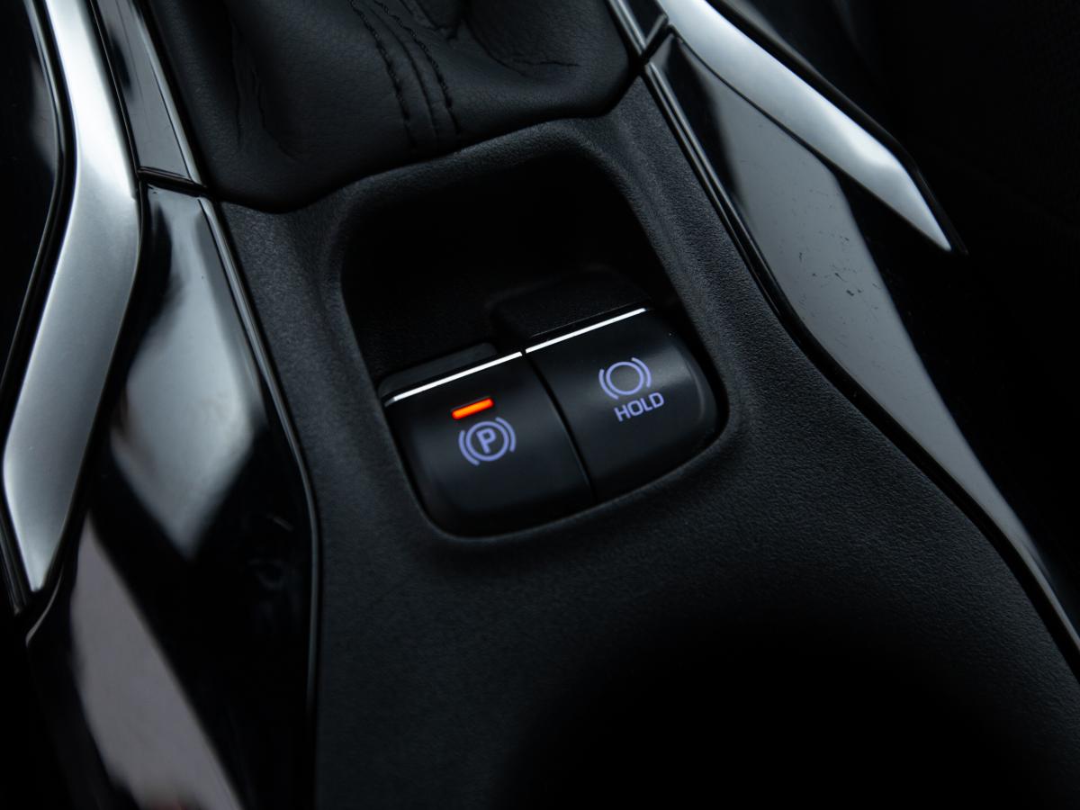 toyota-corolla-sw-2021-gasolina-1197cc