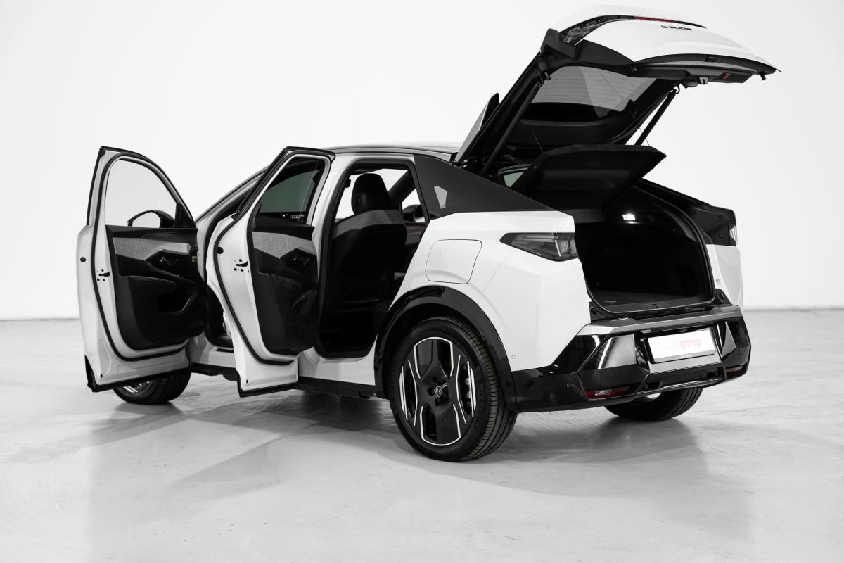 peugeot-e-3008-2025-eletrico-0cc