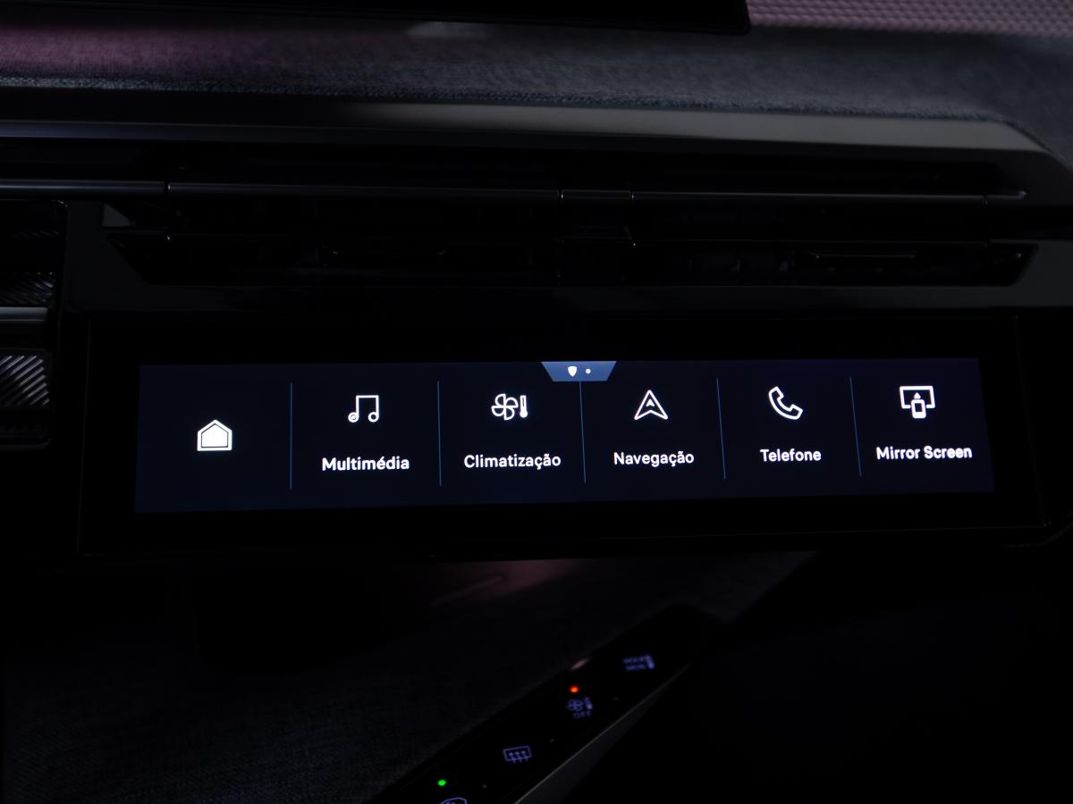 peugeot-e-3008-2025-eletrico-0cc