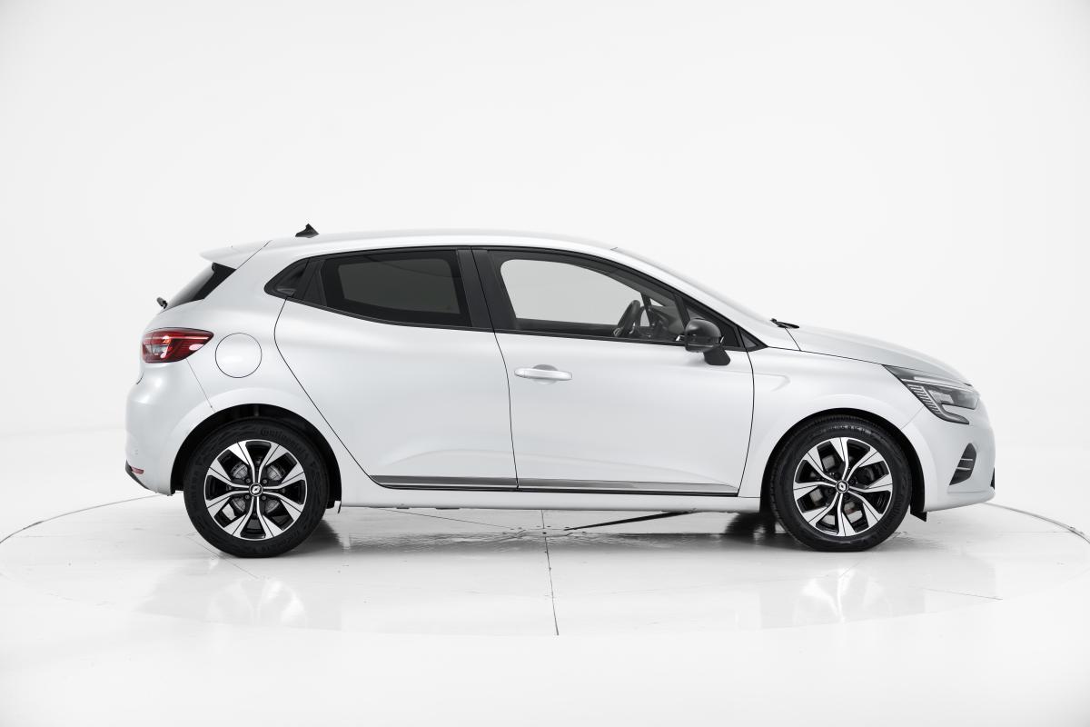 renault-clio-2023-diesel-1461cc