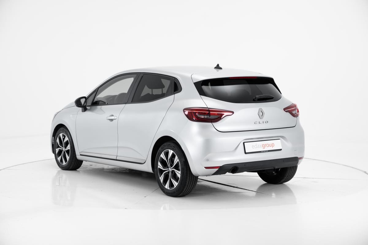 renault-clio-2023-diesel-1461cc
