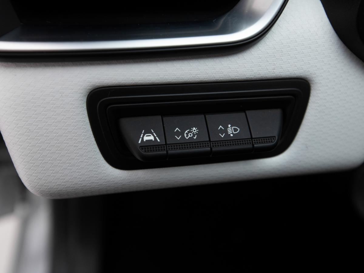 renault-clio-2023-gpl-999cc
