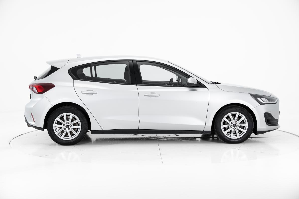 ford-focus-2022-diesel-1499cc