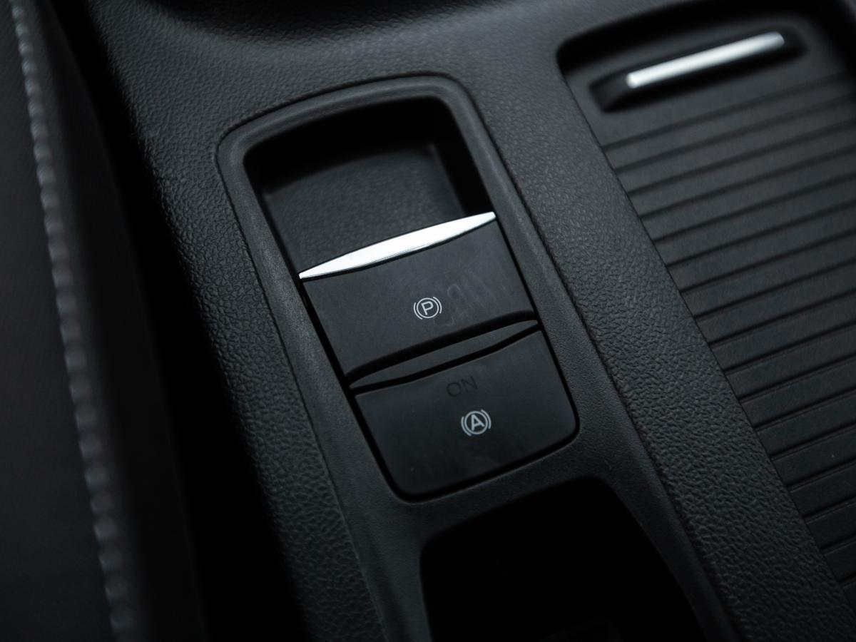 ford-focus-2022-diesel-1499cc