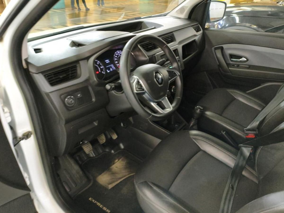 renault-express-2023-diesel-1461cc