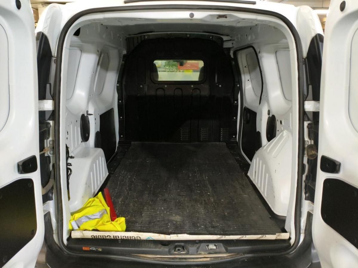 renault-express-2023-diesel-1461cc