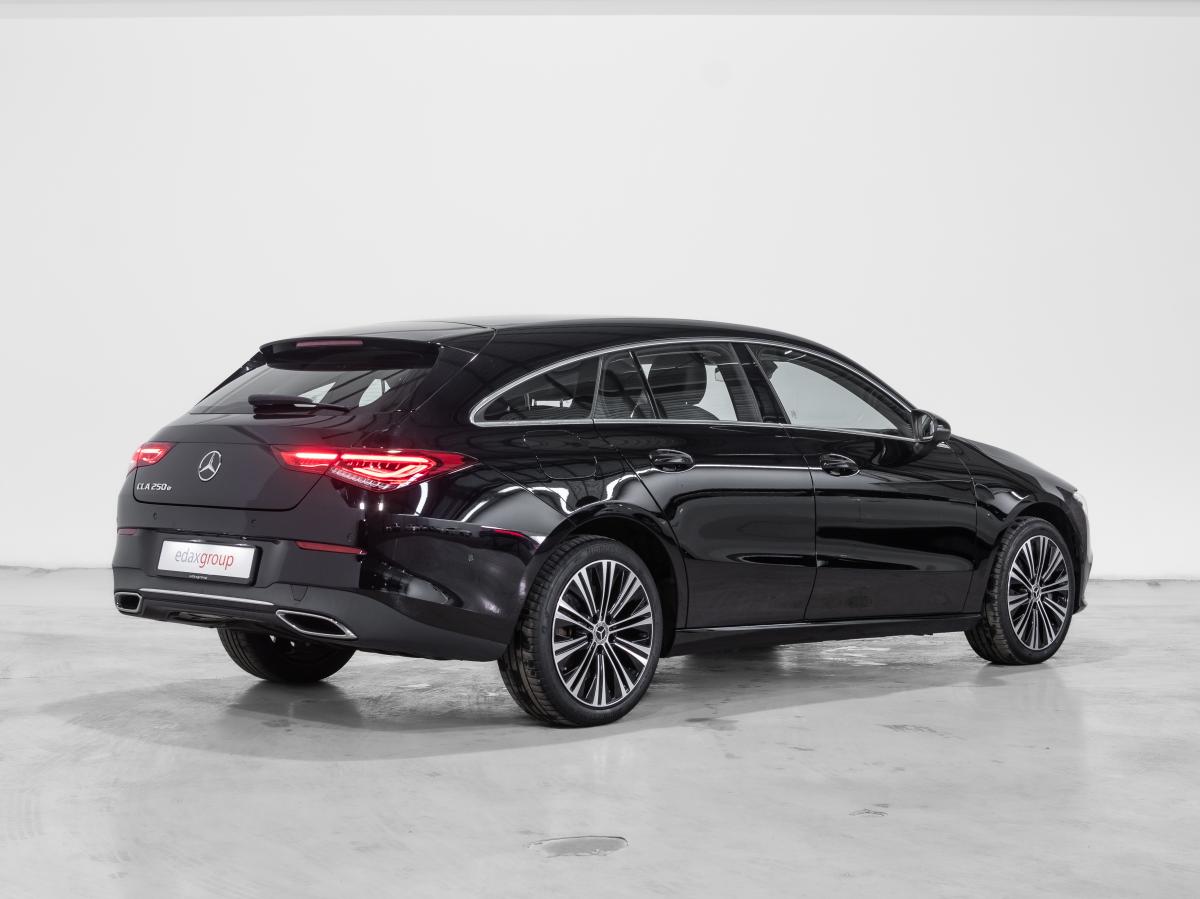 mercedes-benz-cla-2022-hibrido-a-gasolina-1332cc