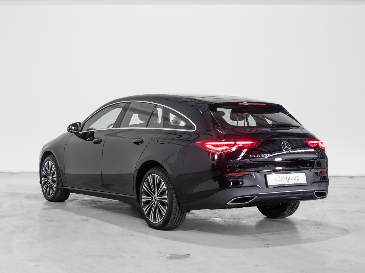 mercedes-benz-cla-2022-hibrido-a-gasolina-1332cc