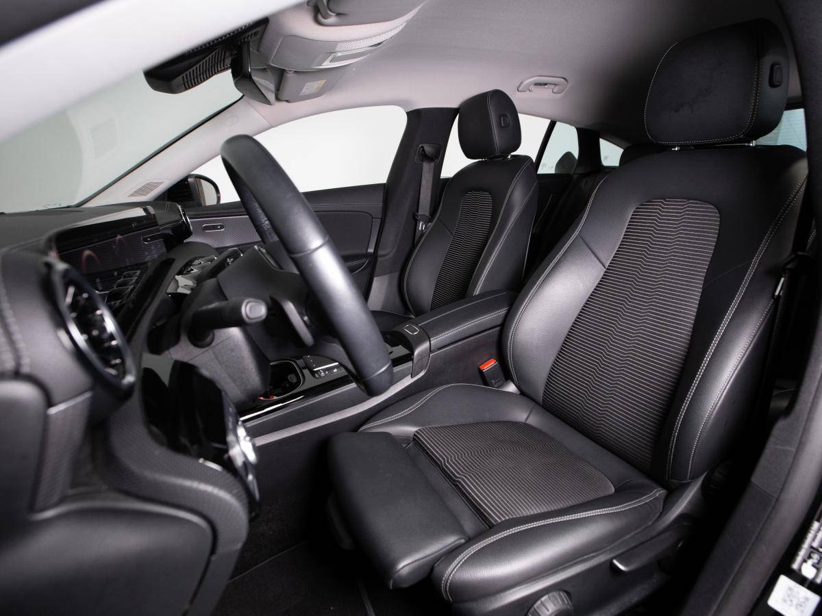 mercedes-benz-cla-2022-hibrido-a-gasolina-1332cc