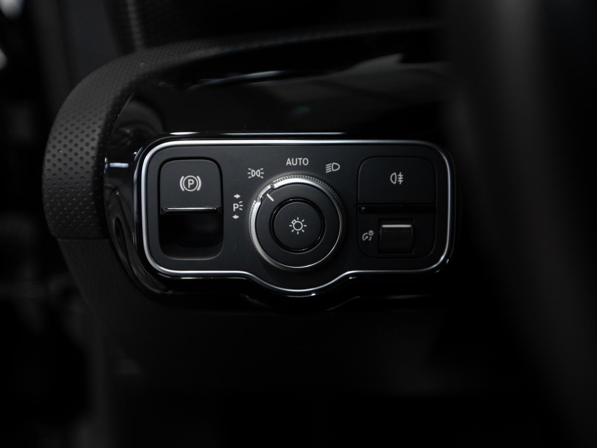 mercedes-benz-cla-2022-hibrido-a-gasolina-1332cc