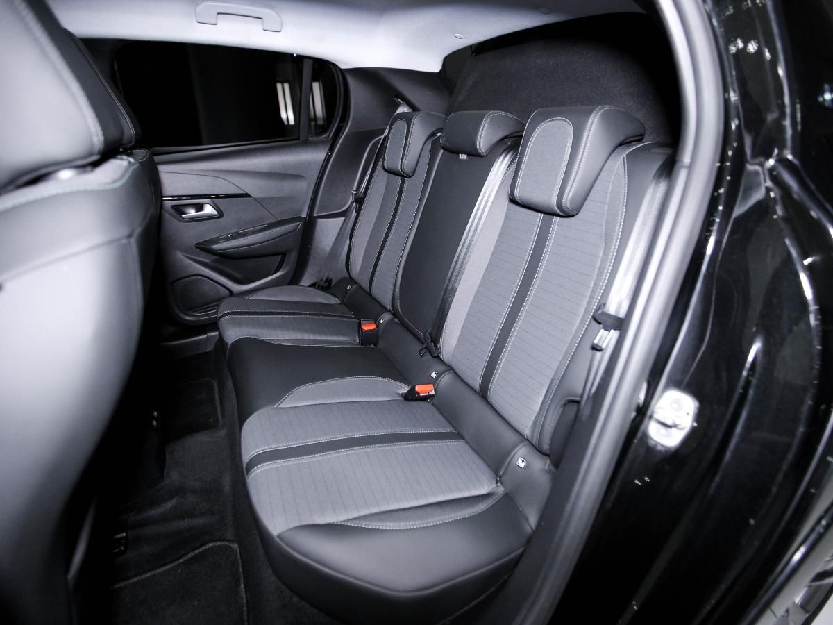 peugeot-e-208-2021-eletrico-0cc