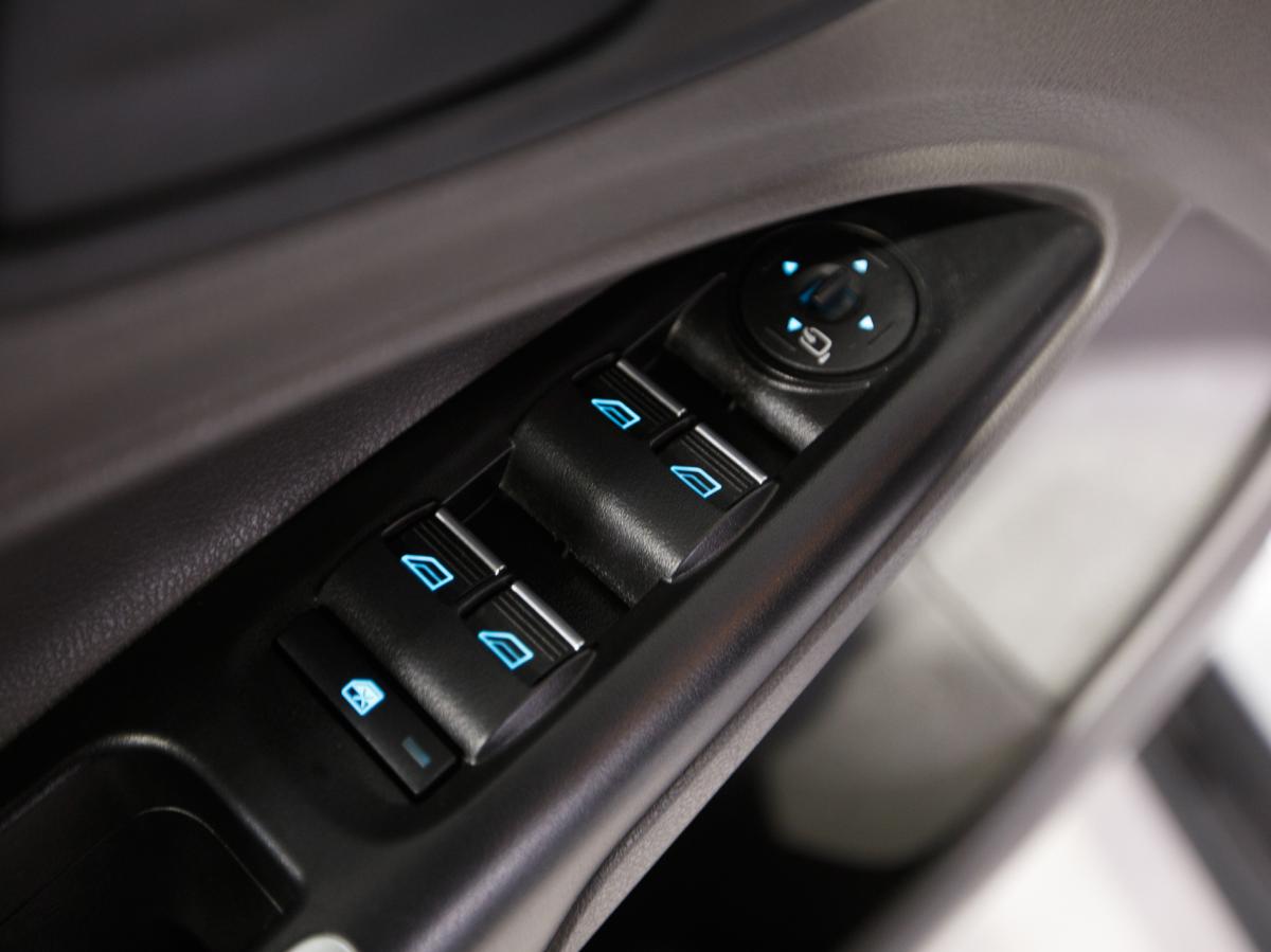 ford-transit-connect-2021-diesel-1499cc