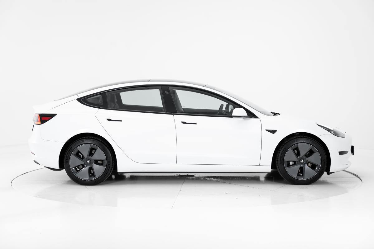 tesla-model-3-2023-eletrico-0cc