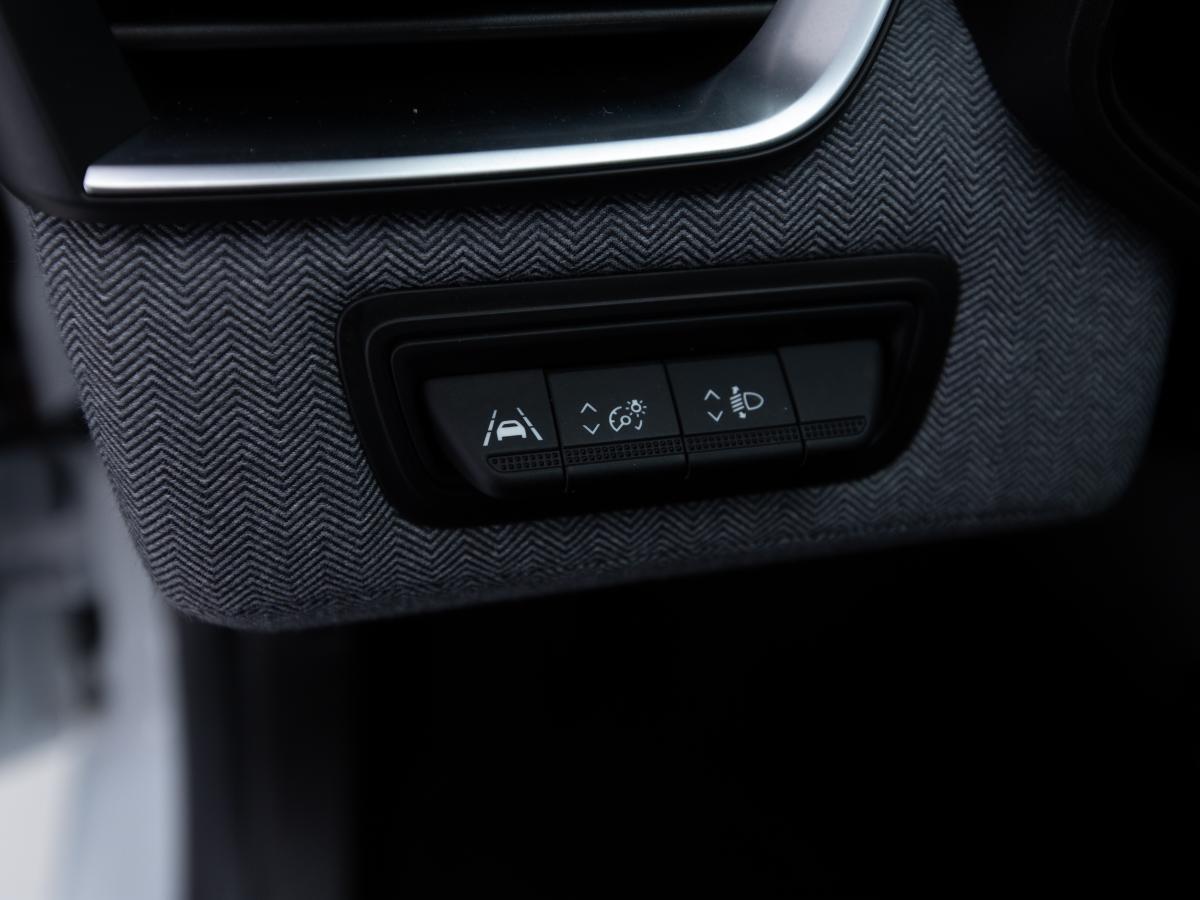 renault-clio-2023-gasolina-999cc
