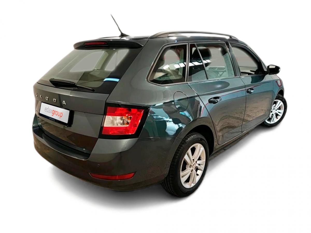 skoda-fabia-break-2021-gasolina-999cc
