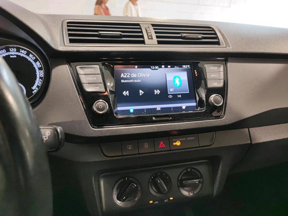 skoda-fabia-break-2021-gasolina-999cc