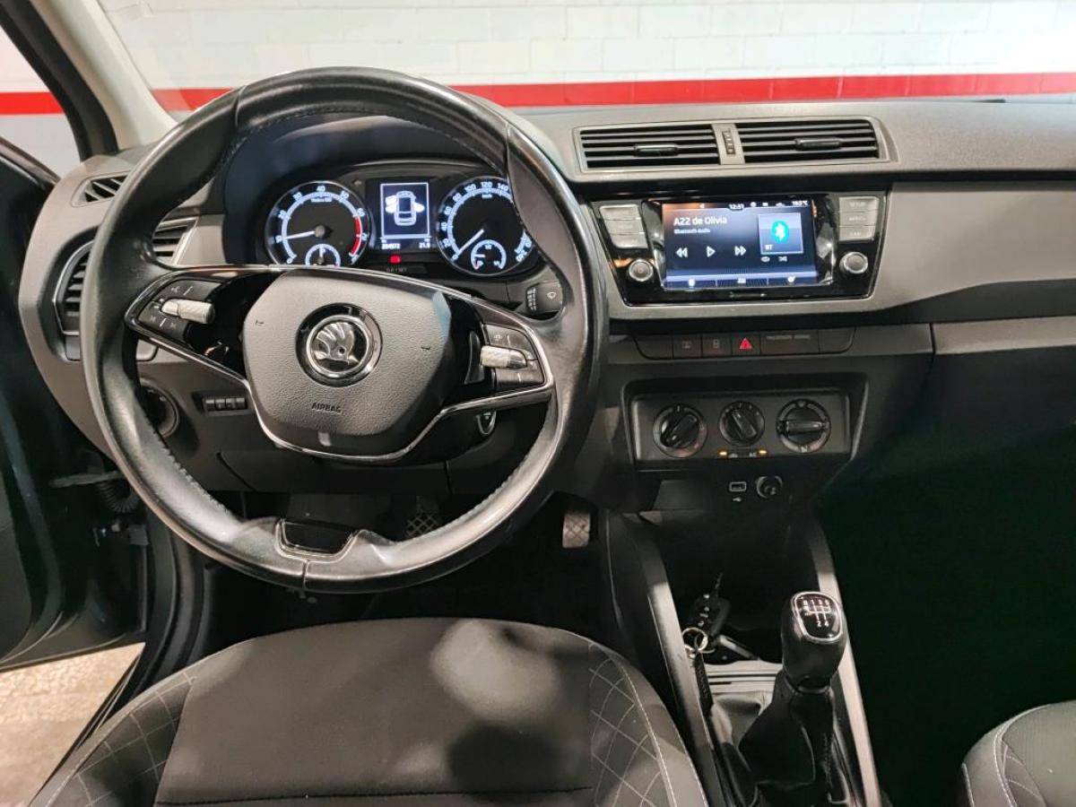 skoda-fabia-break-2021-gasolina-999cc