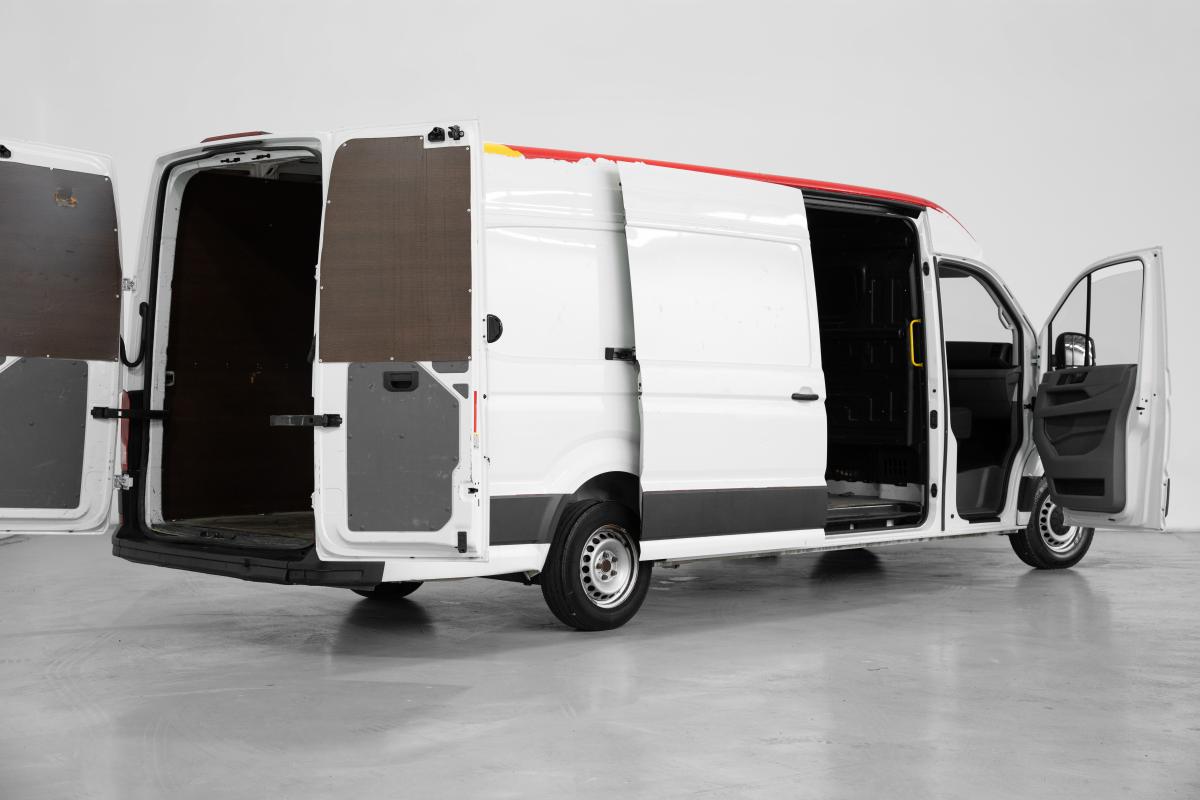 volkswagen-crafter-2022-diesel-1968cc