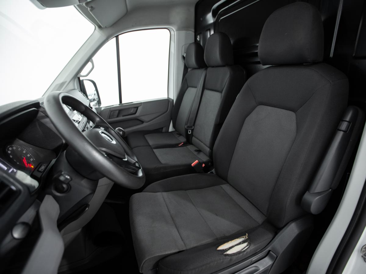 volkswagen-crafter-2022-diesel-1968cc