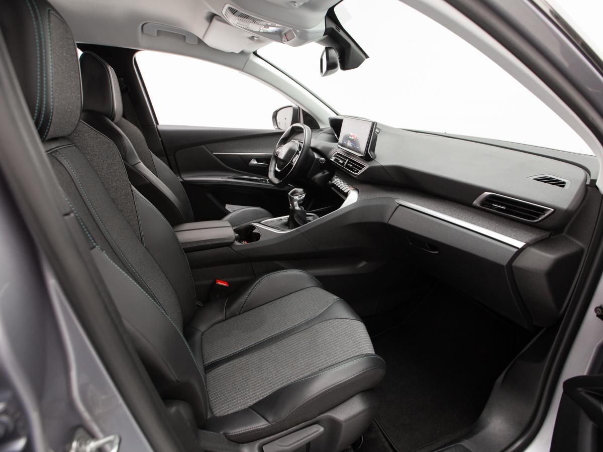 peugeot-3008-2022-diesel-1499cc