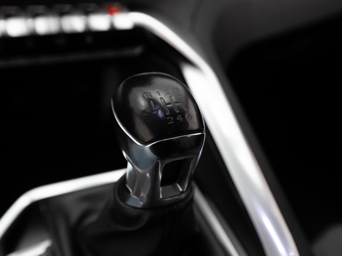 peugeot-3008-2022-diesel-1499cc