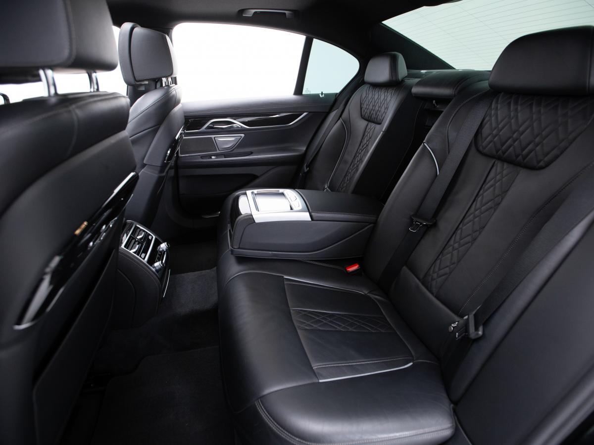 bmw-serie-7-2016-diesel-2993cc