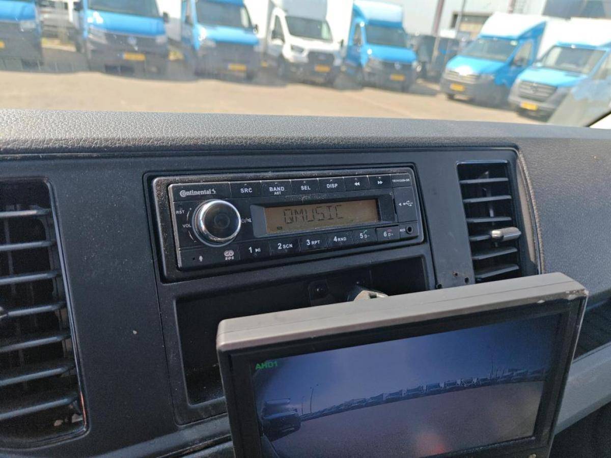 volkswagen-crafter-2021-diesel-1968cc