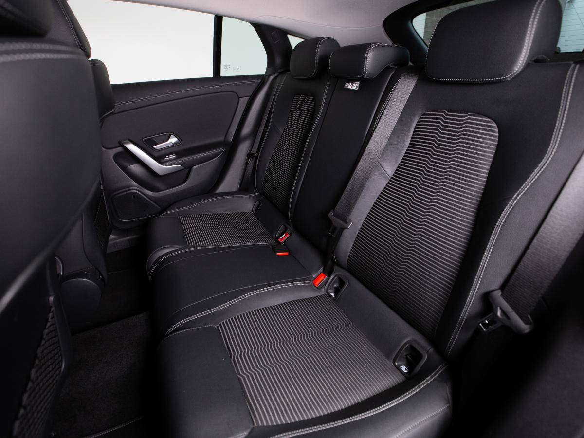 mercedes-benz-cla-2022-hibrido-a-gasolina-1332cc