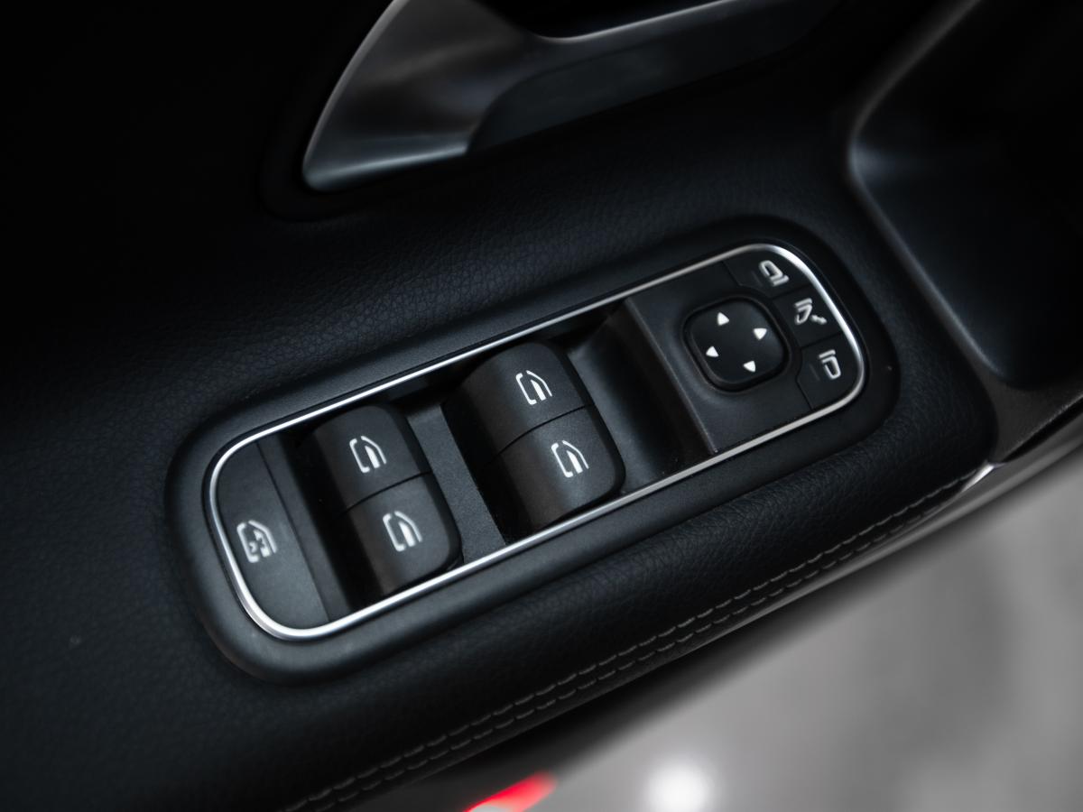 mercedes-benz-cla-2022-hibrido-a-gasolina-1332cc