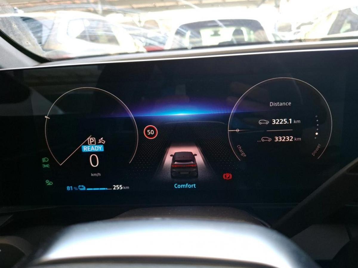 renault-megane-e-tech-2023-eletrico-0cc