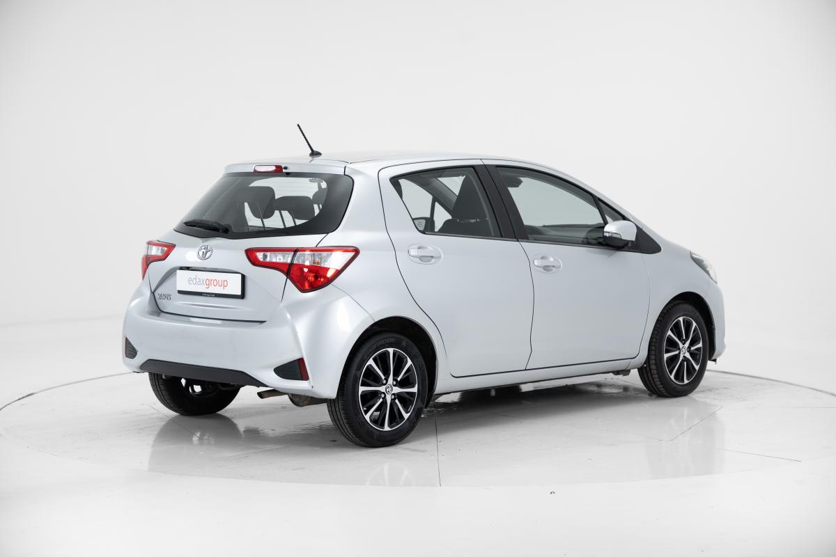 toyota-yaris-2020-gasolina-998cc