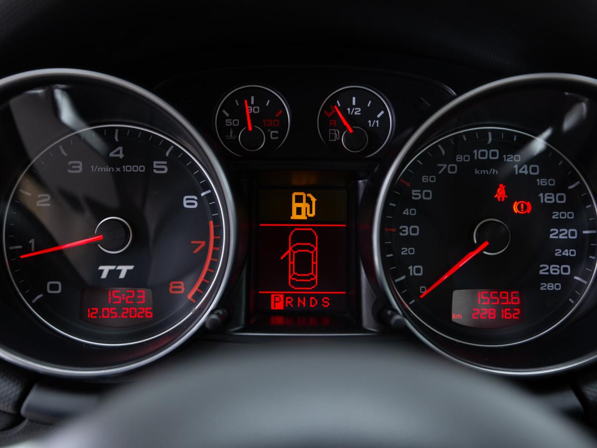 audi-coupe-2006-gasolina-1984cc