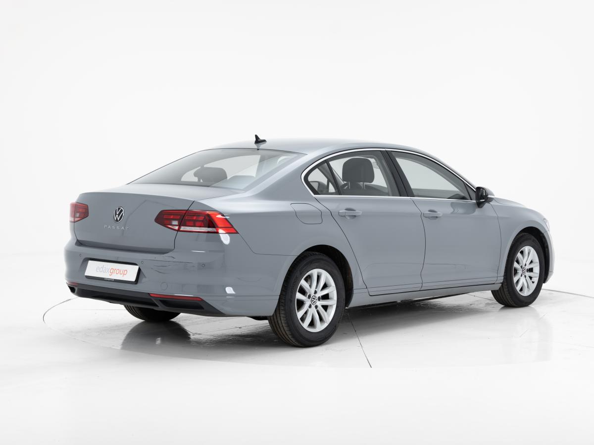 volkswagen-passat-2022-diesel-1968cc