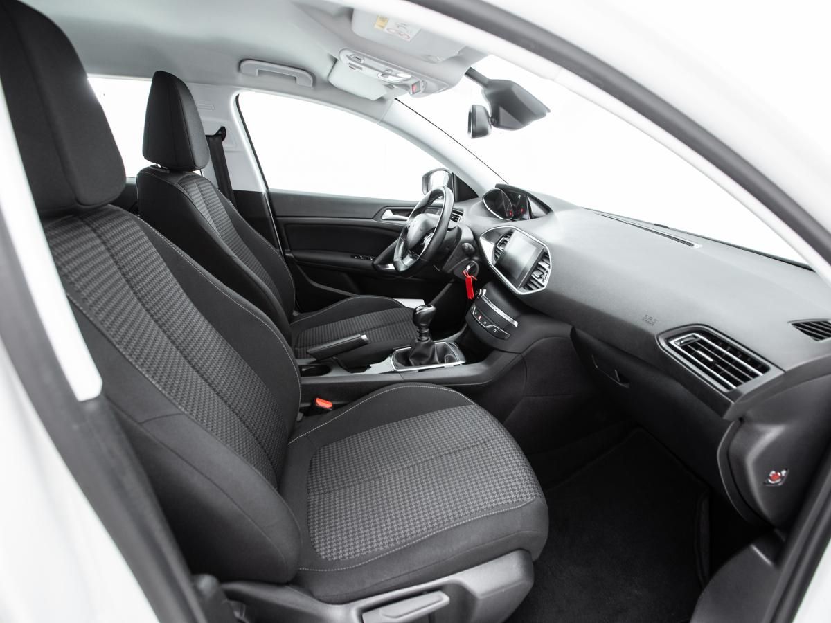 peugeot-308-2019-diesel-1499cc