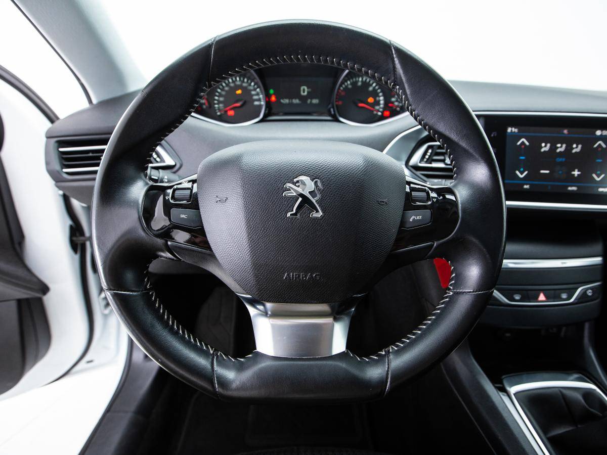 peugeot-308-2019-diesel-1499cc