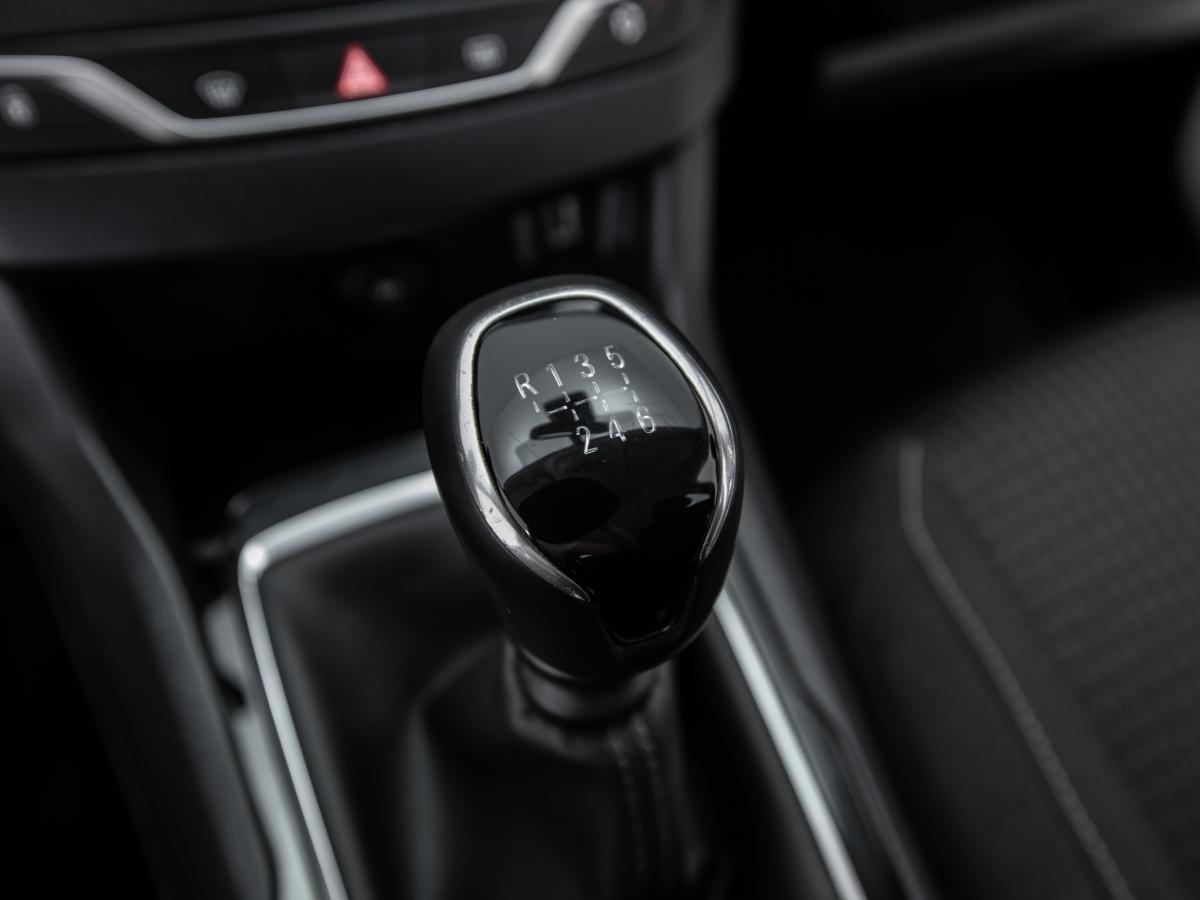 peugeot-308-2019-diesel-1499cc