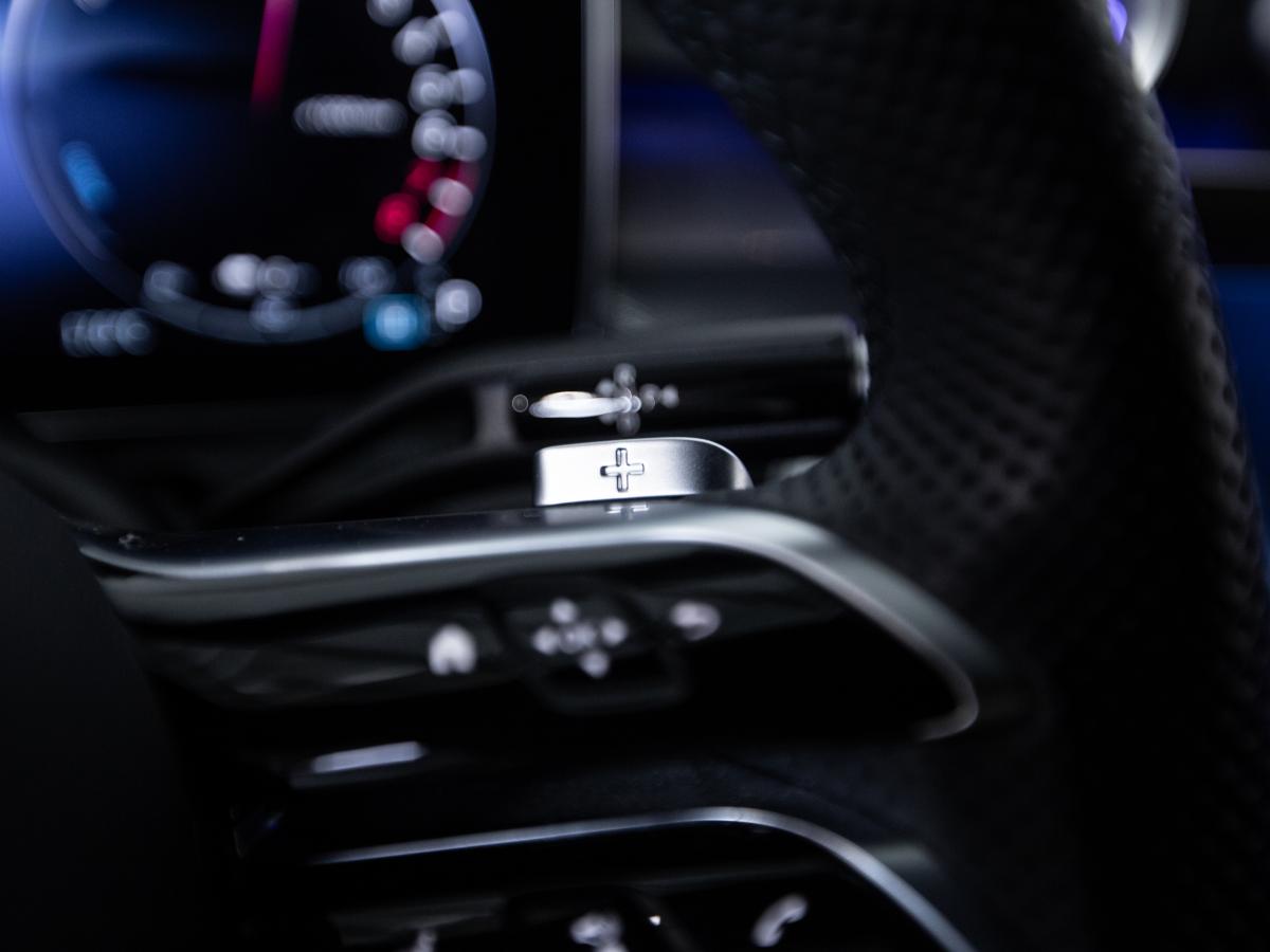 mercedes-benz-classe-c-2022-hibrido-a-gasolina-1999cc
