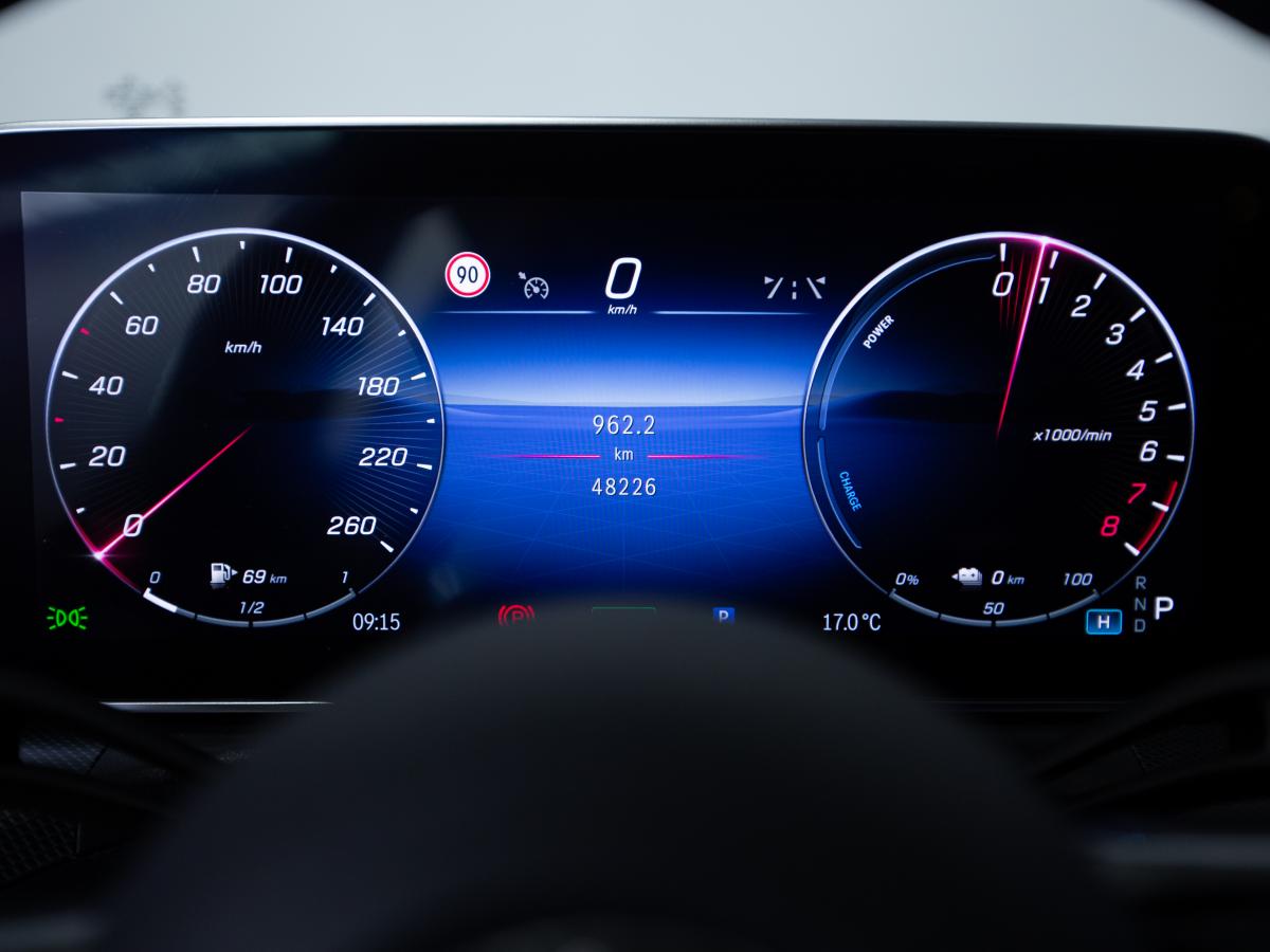 mercedes-benz-classe-c-2022-hibrido-a-gasolina-1999cc