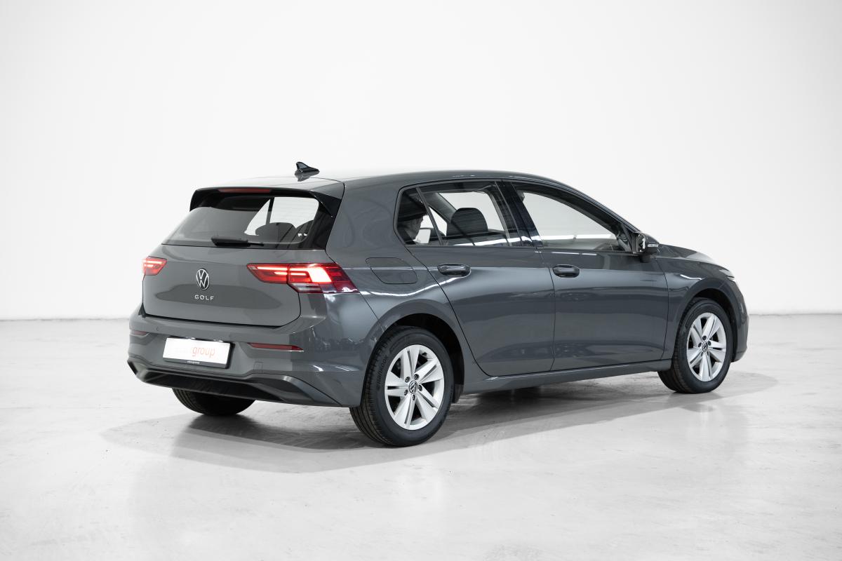 volkswagen-golf-2022-diesel-1968cc