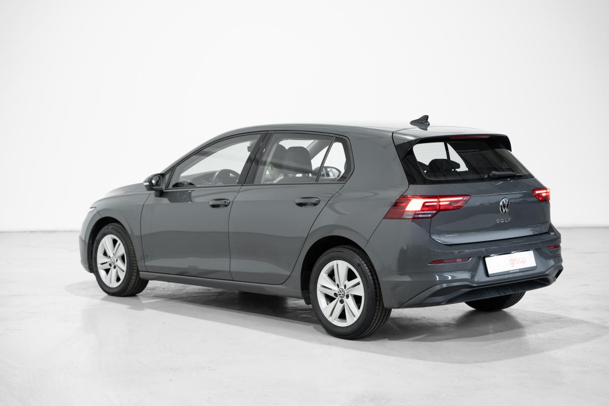 volkswagen-golf-2022-diesel-1968cc