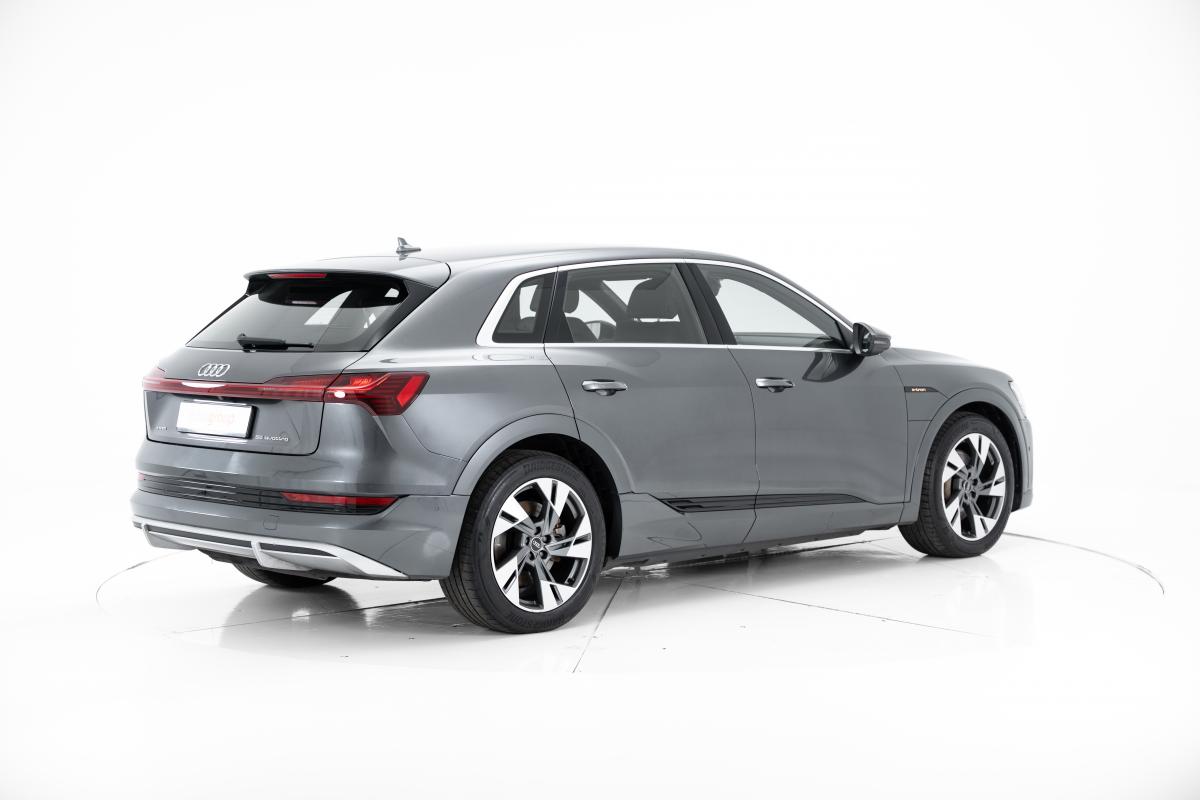 audi-e-tron-2022-eletrico-0cc